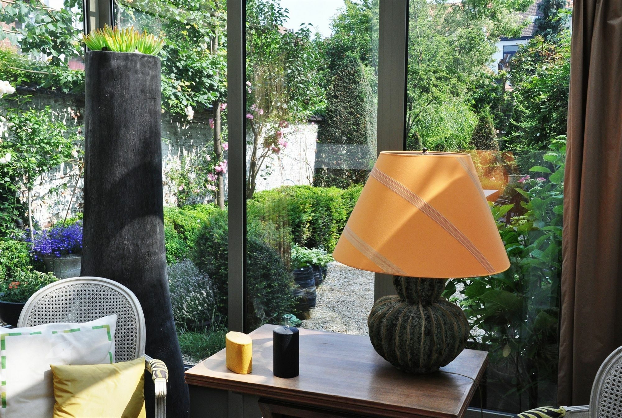 B&B Un Jardin En Ville Saint-Gilles Ngoại thất bức ảnh